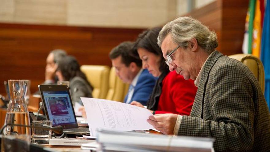 La Junta saca adelante el último presupuesto de la legislatura con el apoyo de Prex-Crex