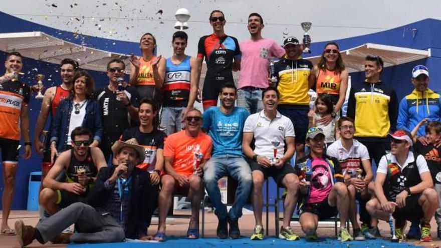 Canet inaugura la temporada de triatlón con 170 participantes