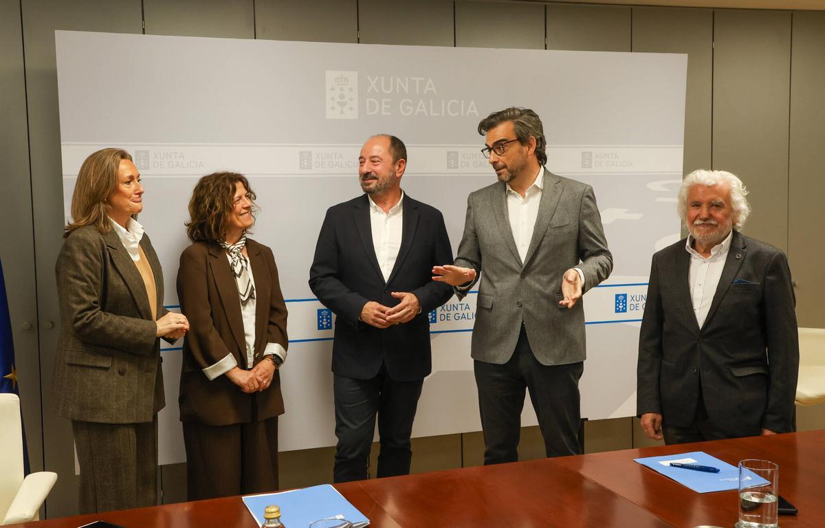 Luisa Sánchez, Rosana García, Xosé Merelles, Diego Calvo y Rosendo Fernández este martes en San Caetano