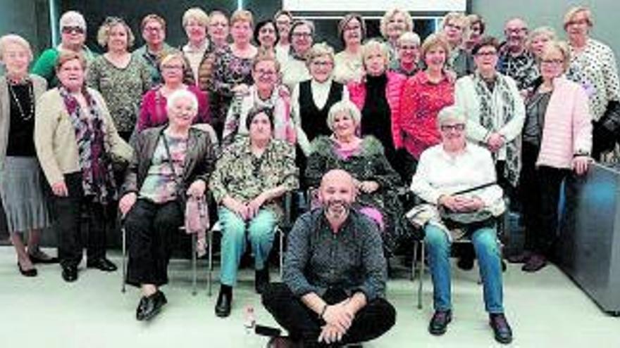 Les dones rellevants de Barcelona protagonitzen el nou «Tastet d’història» de la Biblioteca de Martorell | AJUNTAMENT DE MARTORELL