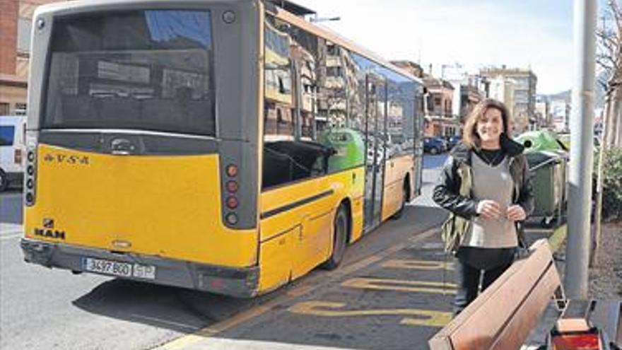 La Vall reorganiza las paradas de bus para mejorar el tráfico