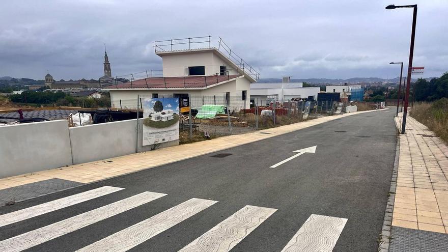La nueva gran urbanización de chalés en Gijón, al norte del hospital de Cabueñes, ya está en obras