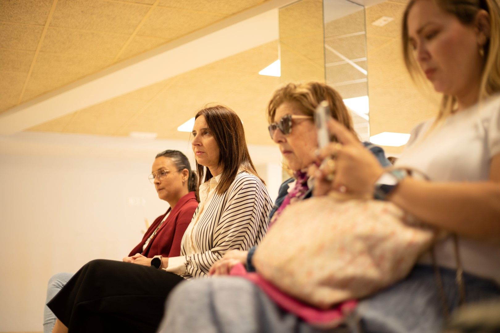 Todas las fotos del congreso de mujeres empresarias y emprendedoras en Orpesa