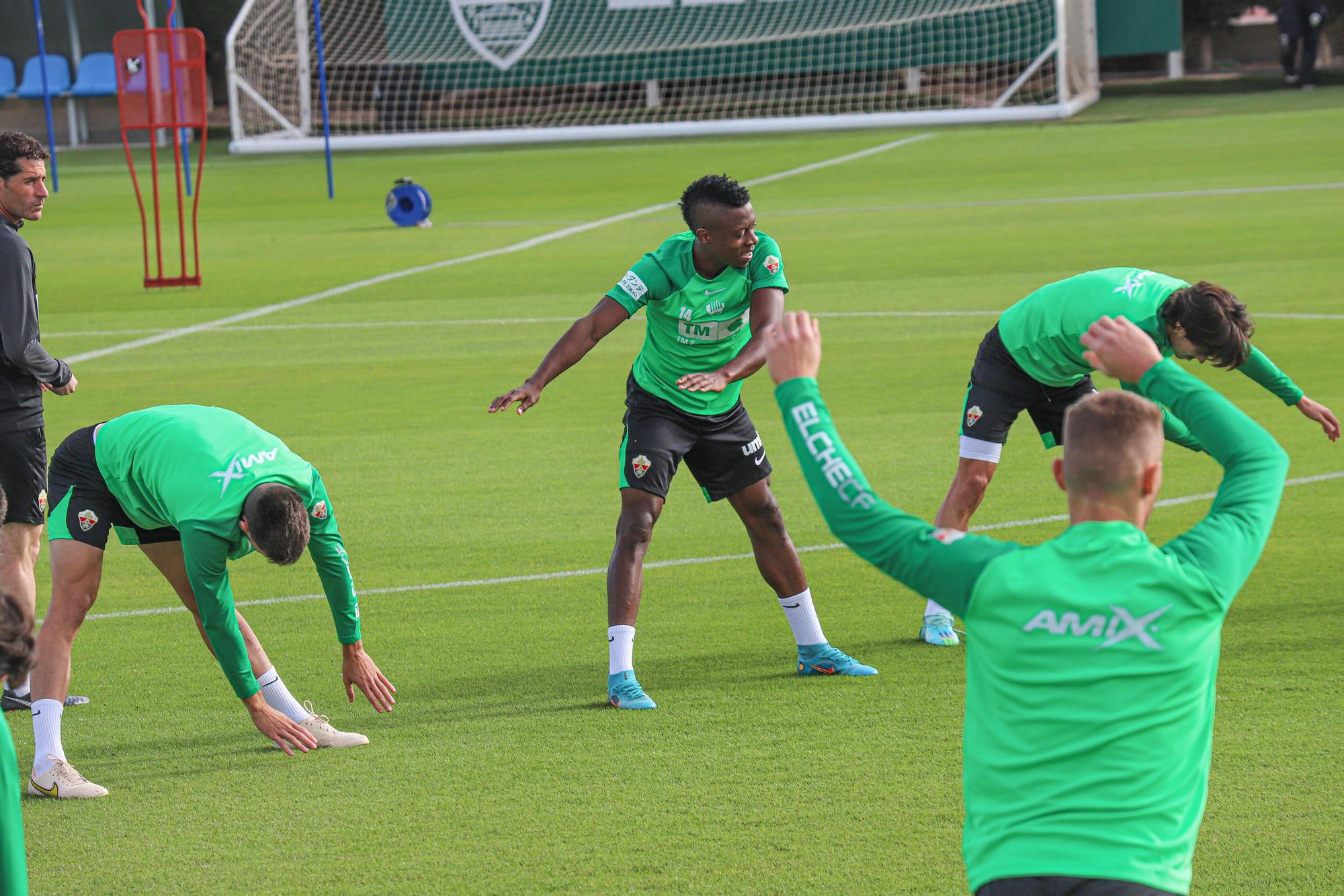 Primer entrenamiento de Machín como entrenador del Elche CF