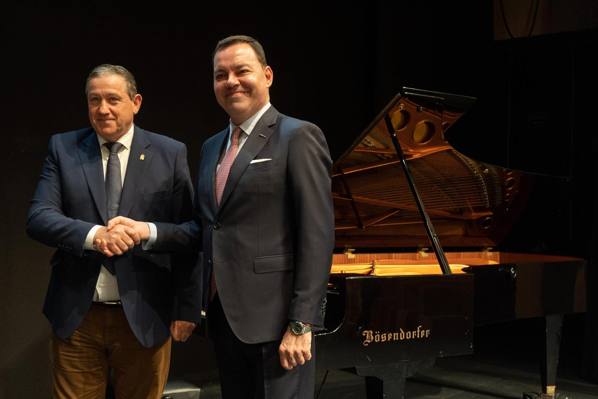 GALERÍA | Así es el nuevo piano que Fundos ha cedido al Ramos Carrión de Zamora