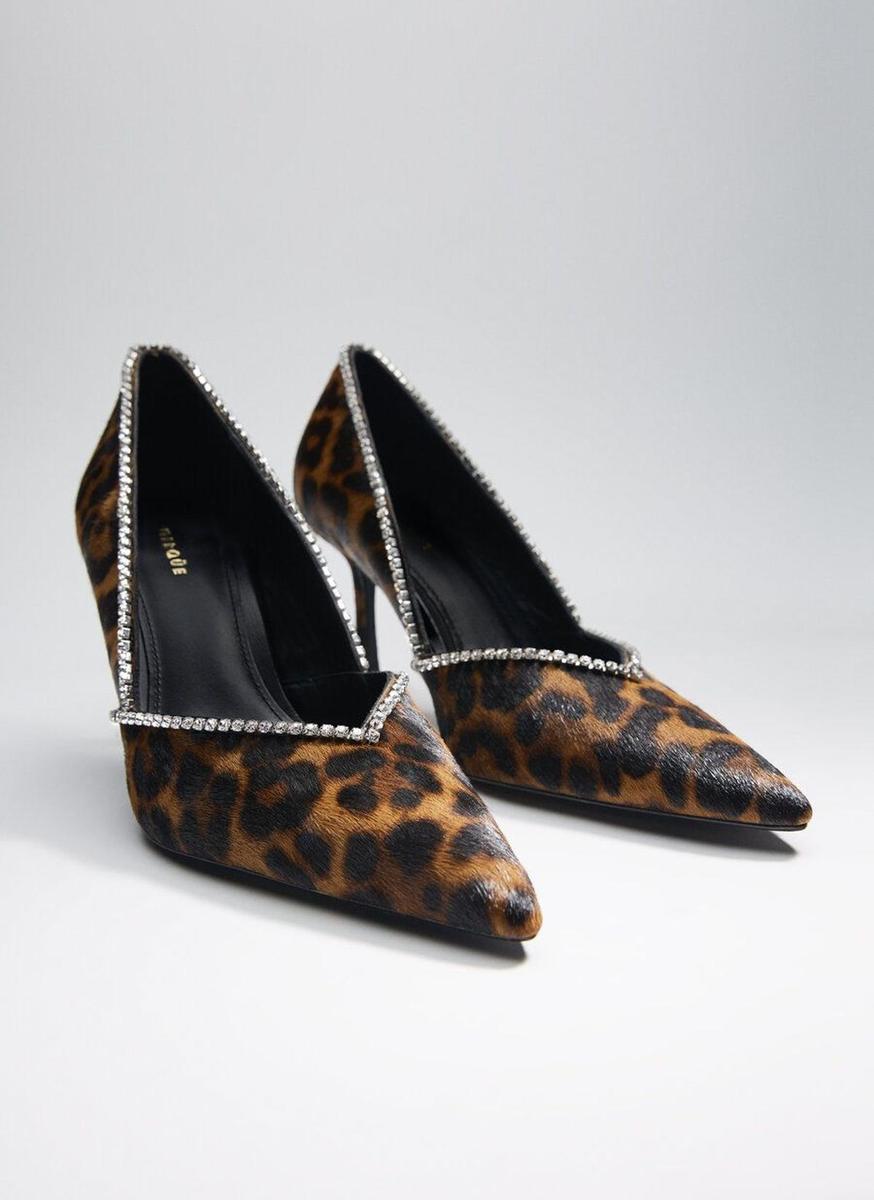 Zapato de pelo con estampado animal print