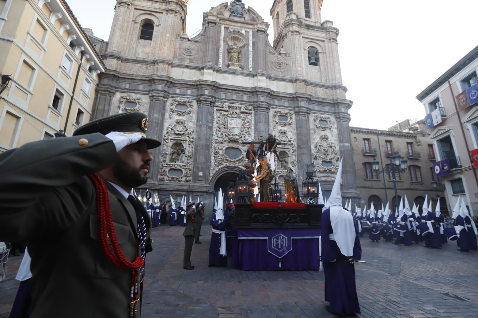 En imágenes | Procesiones del Jueves Santo en Zaragoza