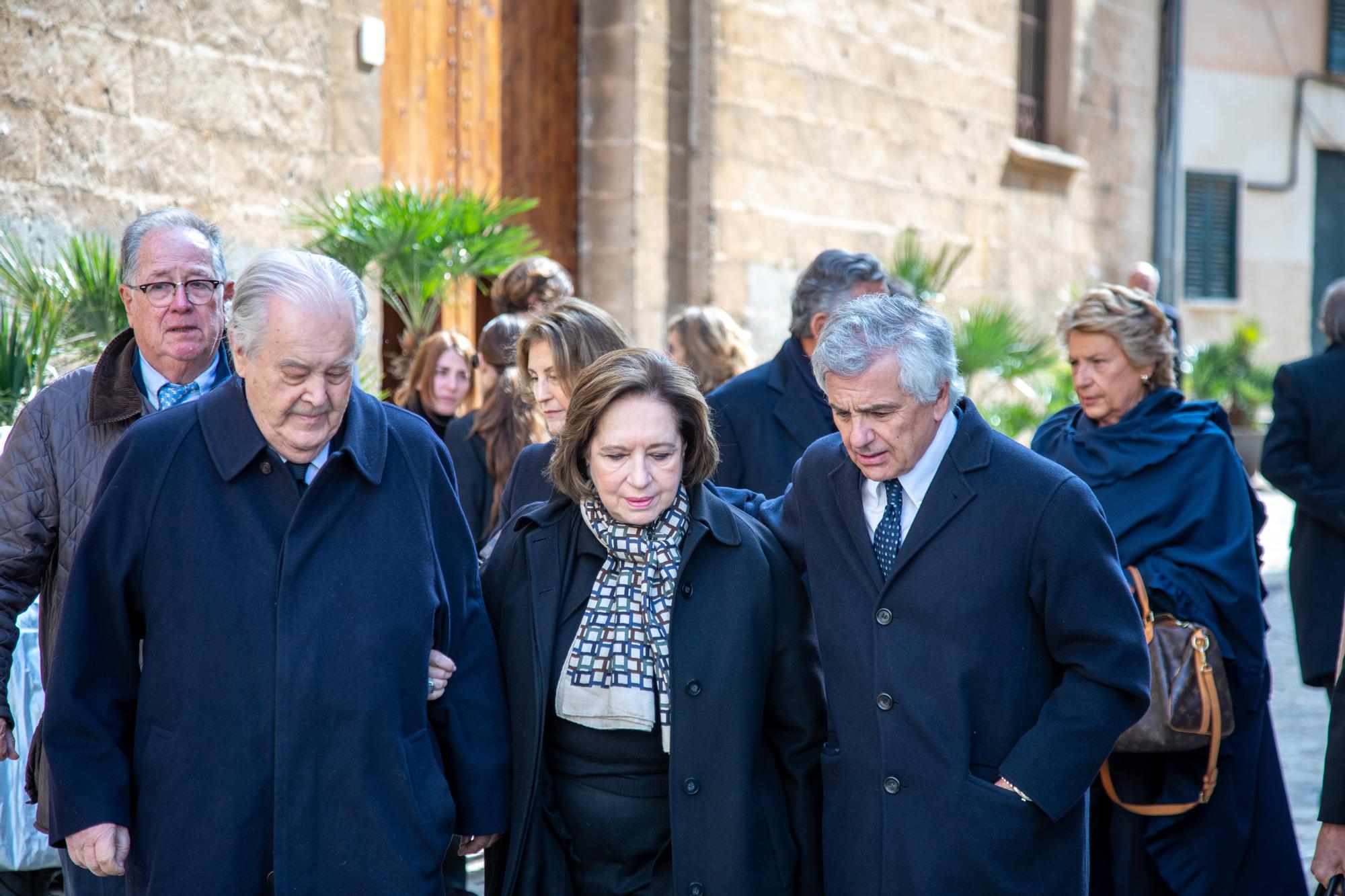 Funeral por Cristina Macaya en Palma