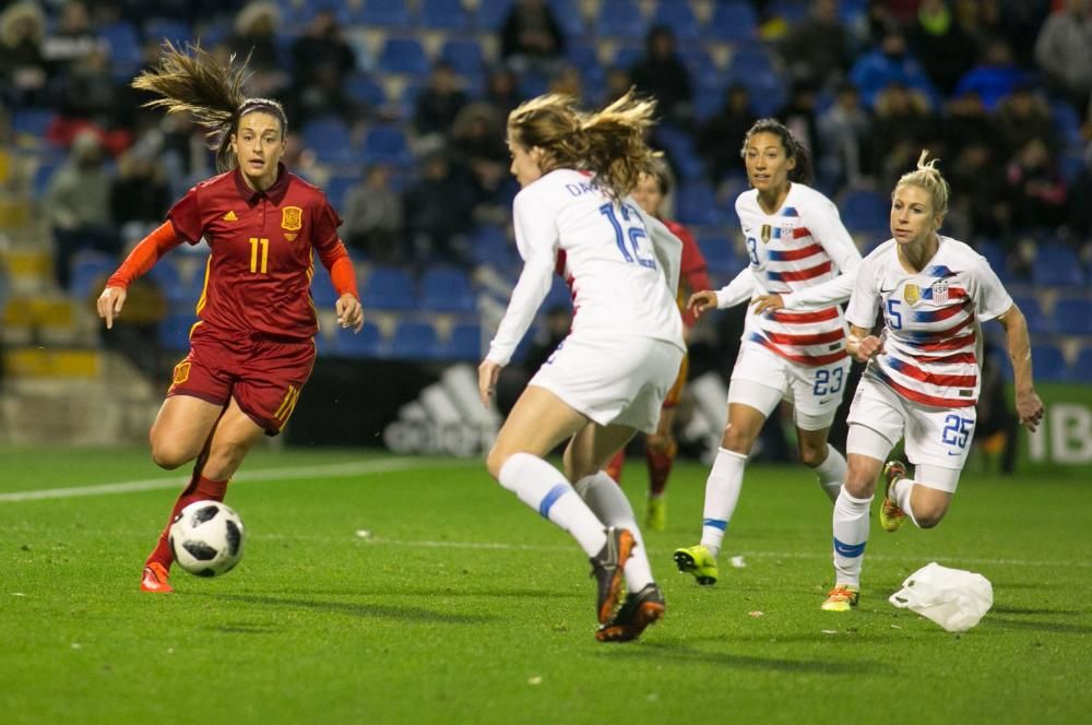 El Rico Pérez registra récord de asistencia a un partido de la selección femenina de fútbol