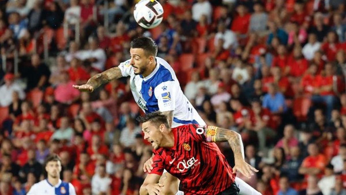 Un Espanyol cada cop pitjor sobreviu de miracle a Mallorca Un Espanyol cada cop pitjor sobreviu de miracle a Mallorca