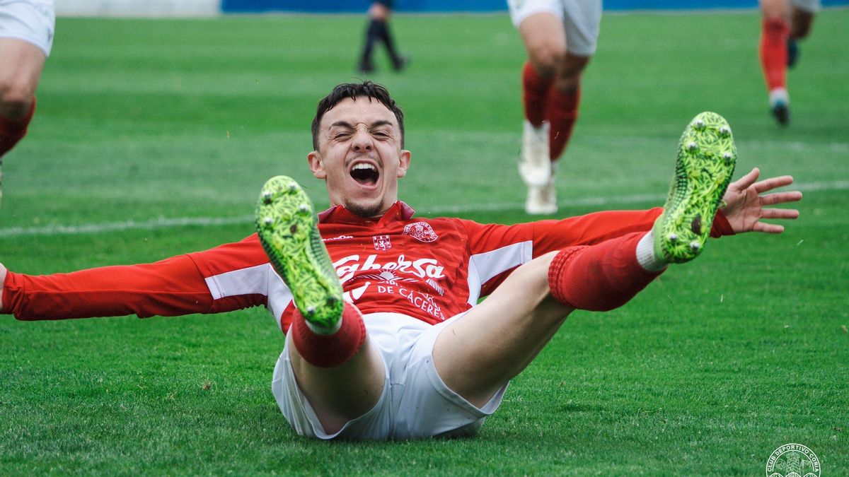 Maffeo celebra su gol en Móstoles.
