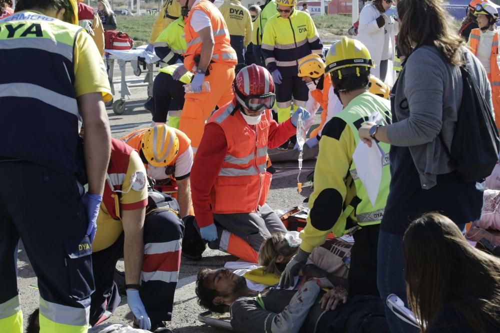 Más de 500 efectivos participan en un simulacro de accidente aéreo