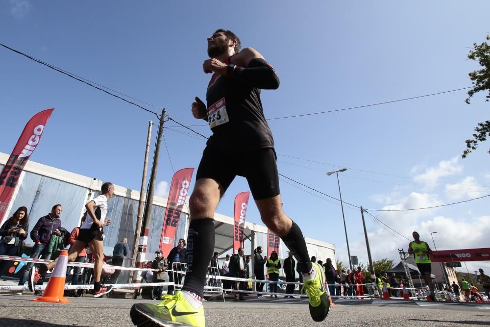 Óscar Bernárdez, del Athletics San Lázaro se impone en la prueba de Beade con un tiempo de 33:39.