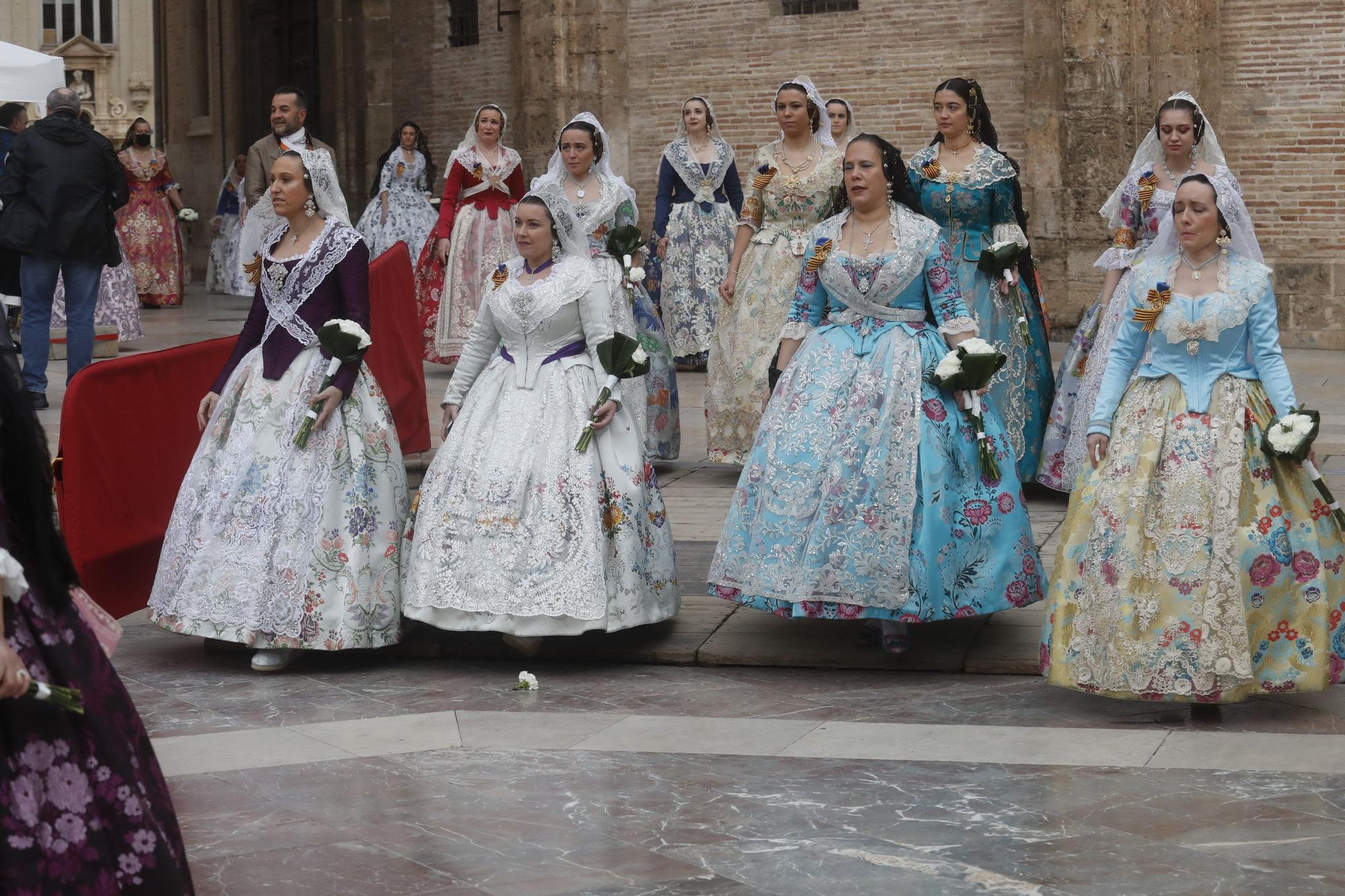 Búscate en el segundo día de ofrenda por la calle de la Paz (entre las 15:30 a las 17:00 horas)