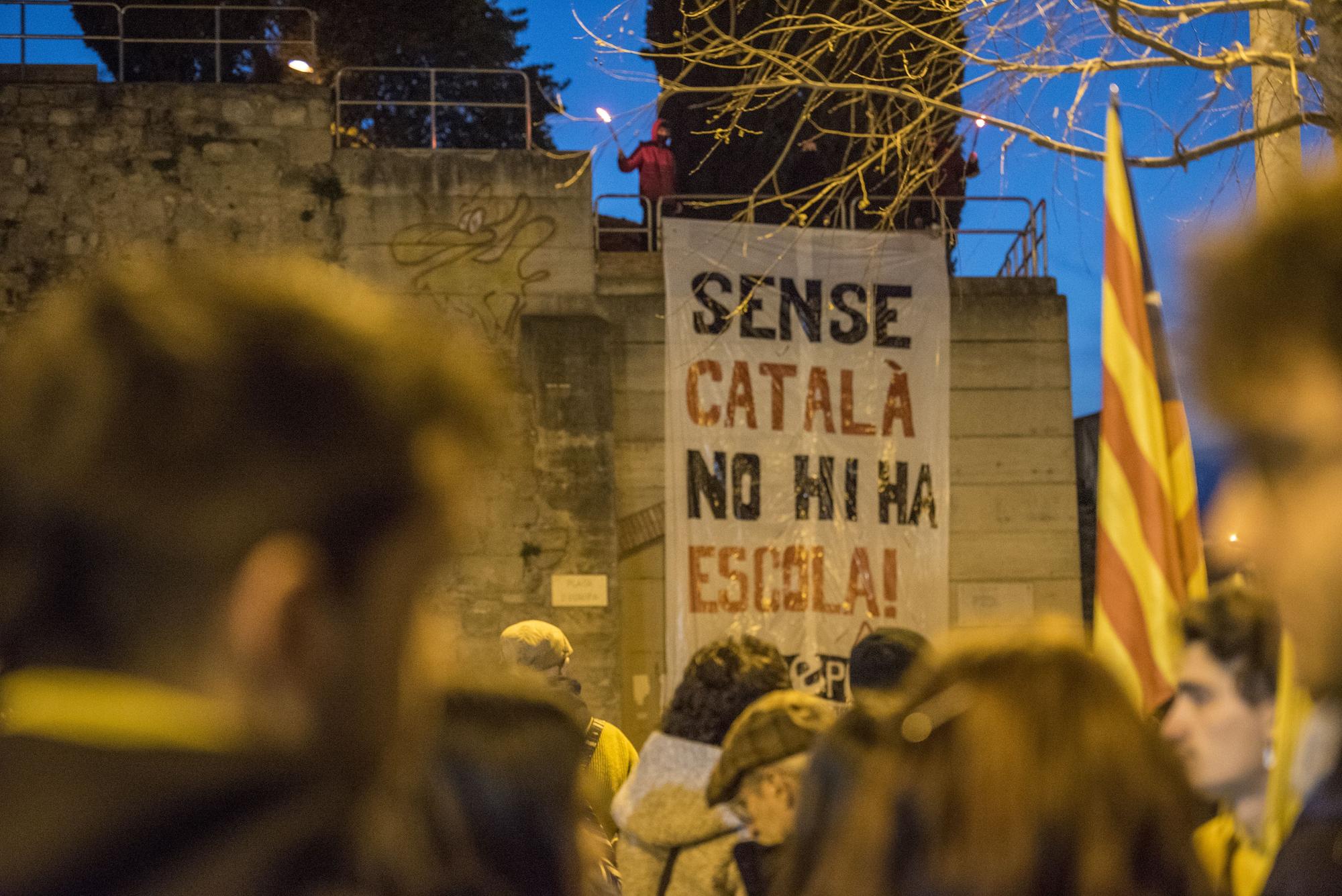 Manifestació a Manresa en defensa de l'escola en català