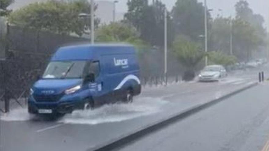 Intensas lluvias en La Laguna tras la llegada de la DANA