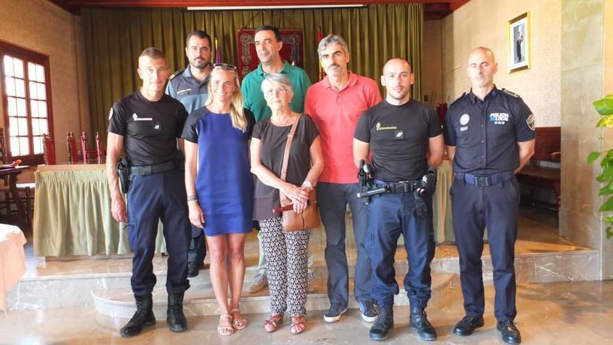 Gendarmes franceses patrullan por Sóller