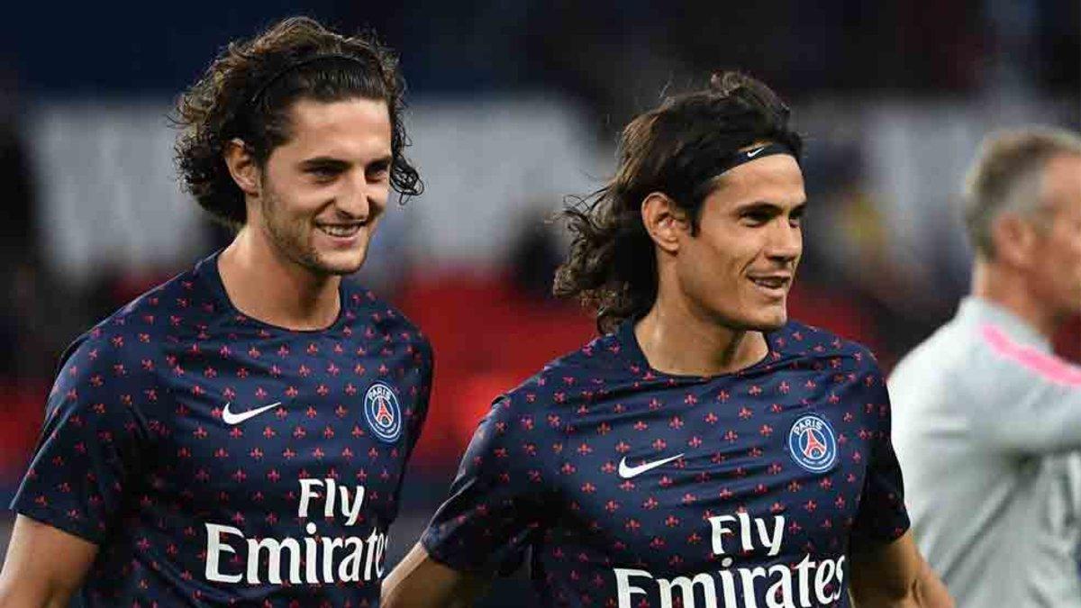 Cavani intentó calmar a Rabiot