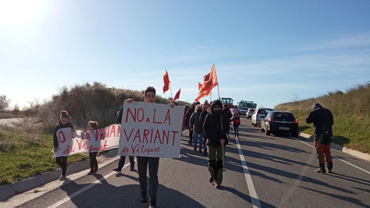 Acció de protesta contra la variant de Vilafant