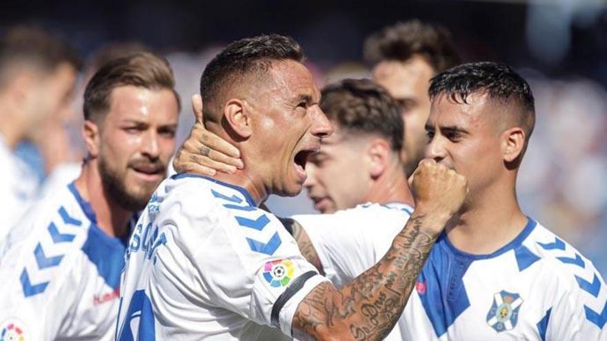 El CD Tenerife busca asegurar la salvación en Lugo