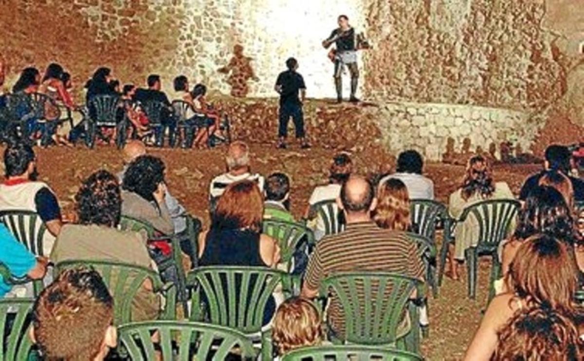Llegendes nocturnes al castell de Miravet_MEDIA_1 Llegendes nocturnes al castell de Miravet_MEDIA_1