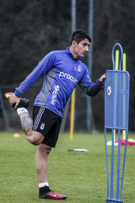 Entrenamiento a puerta abierta del Real Oviedo; día 2 de enero