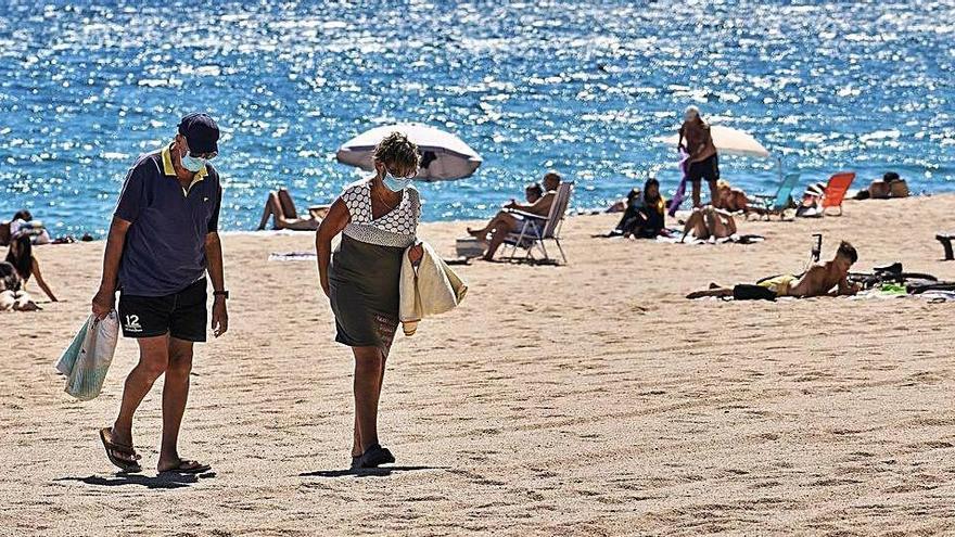 Banyistes ahir a la Platja Gran de Platja d&#039;Aro, ahir