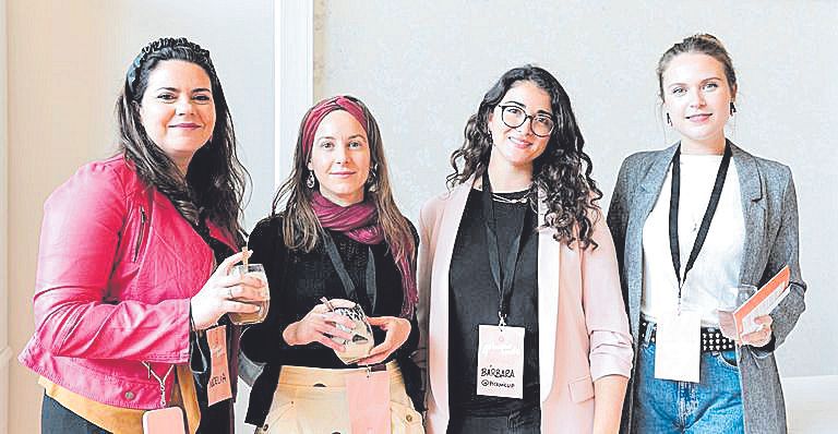 Noelia Esteruelas, Sara Martín, Bárbara Enseñat y Andrea Morales.