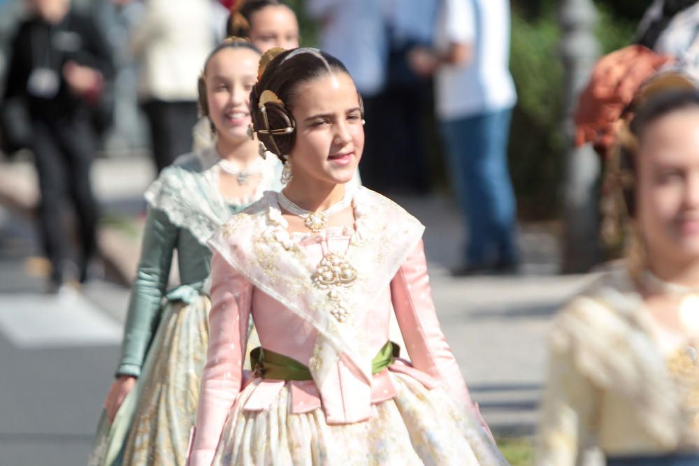 Homenaje a la Senyera de la agrupación de Fallas del Marítim