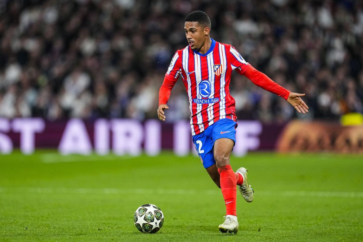 Samuel Lino of Atletico de Madrid in action during the UEFA Champions League 2024/25 League Round of 16 First Leg match between Real Madrid CF and Atletico de Madrid, at Santiago Bernabeu stadium on March 04, 2025, in Madrid, Spain. AFP7 04/03/2025 ONLY FOR USE IN SPAIN. Oscar J. Barroso / AFP7 / Europa Press;2025;SPAIN;SPORT;ZSPORT;SOCCER;ZSOCCER;Real Madrid CF v Atletico de Madrid - UEFA Champions League 2024/25 League Round of 16 First Leg;