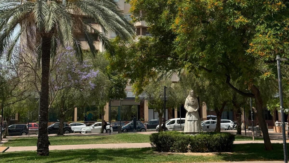 Imagen de la plaza de sa Colomina.