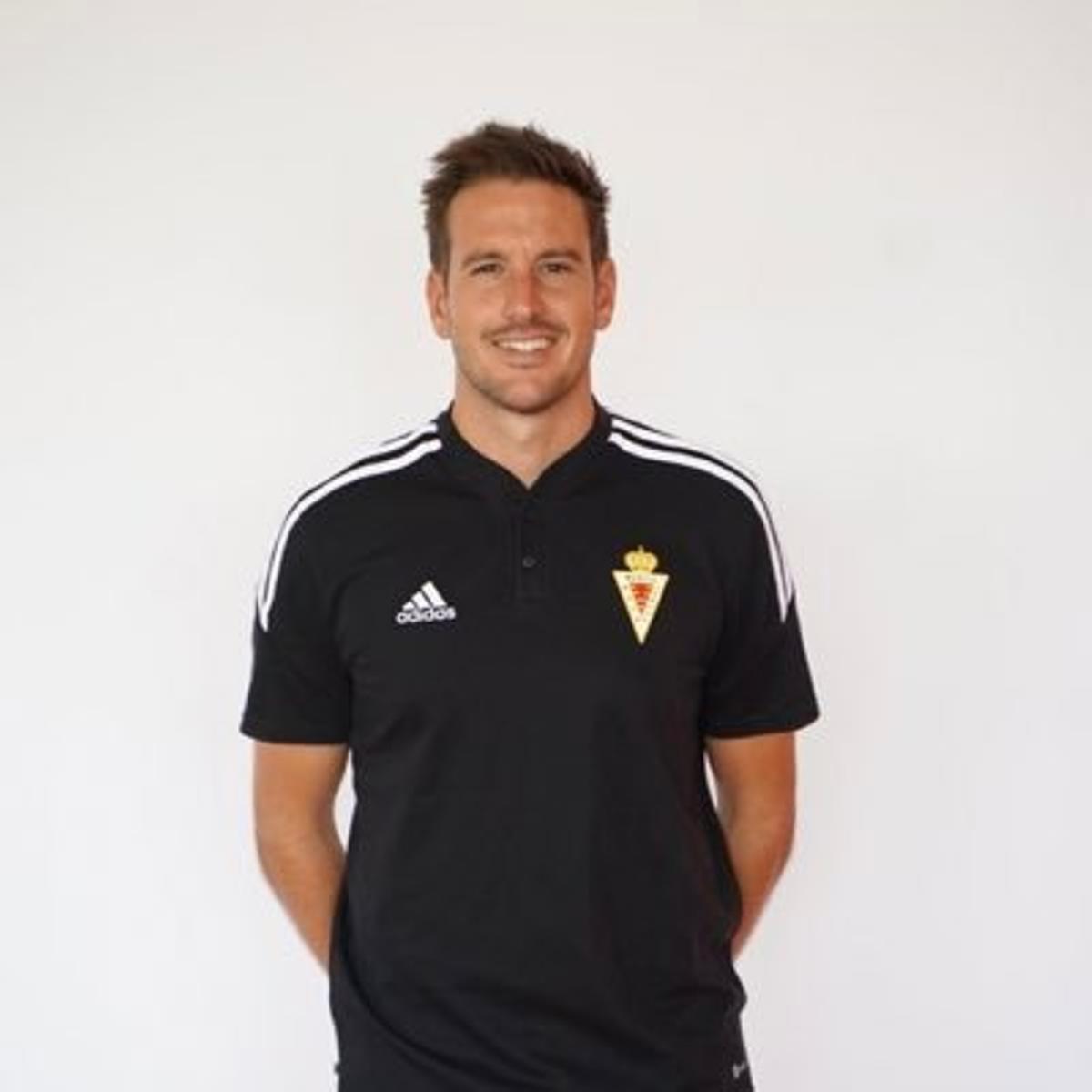 El nuevo entrenador del Orihuela, cuando formaba parte del Real Murcia como segundo técnico