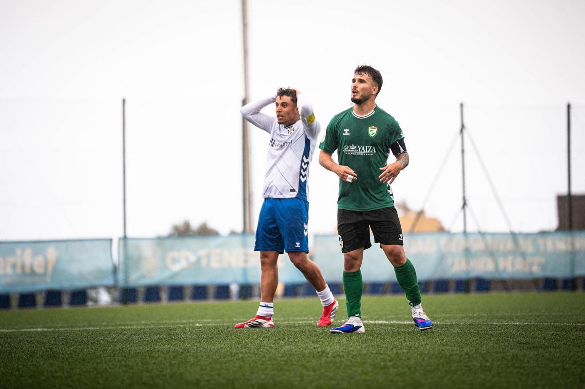 Acción del Tenerife C-Yaiza del pasado fin de semana en la Ciudad Deportiva Javier Pérez.