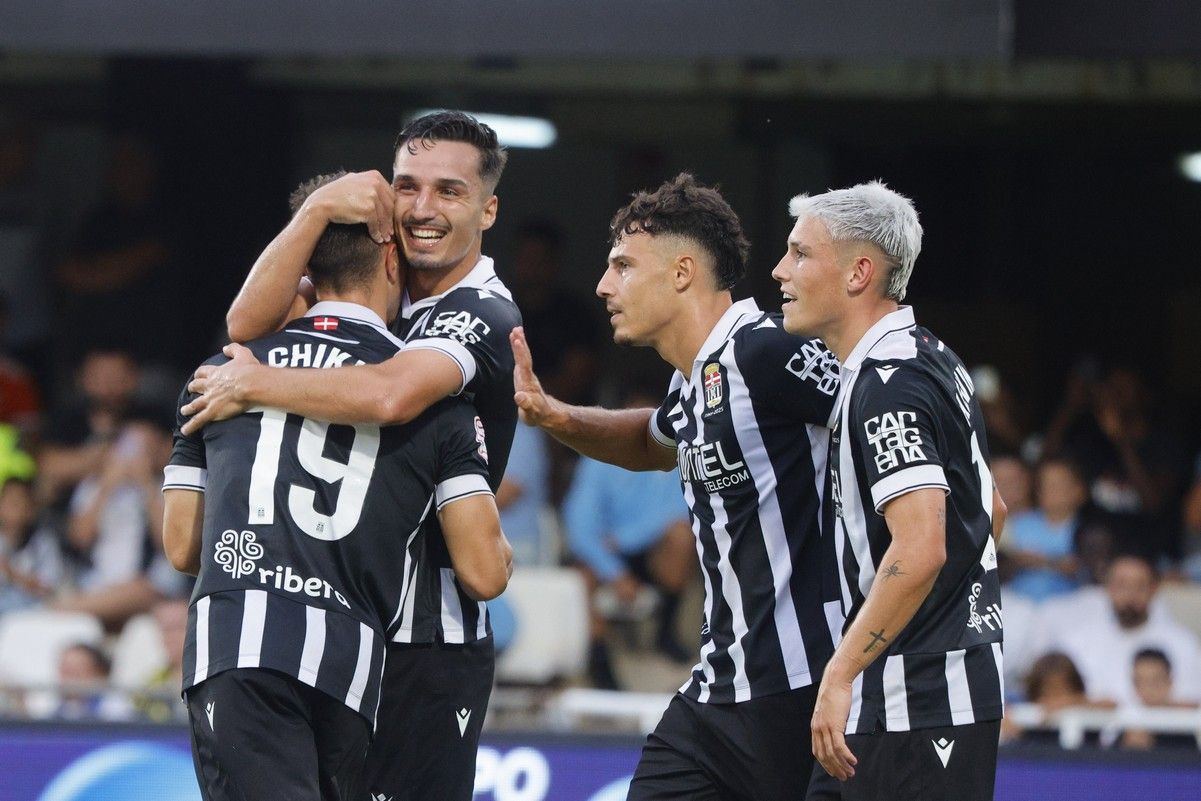 La victoria del FC Cartagena sobre el Tarazona, en imágenes