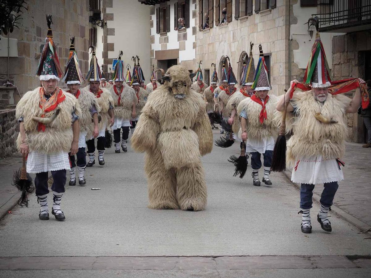 Los Joaldunaks, Navarra