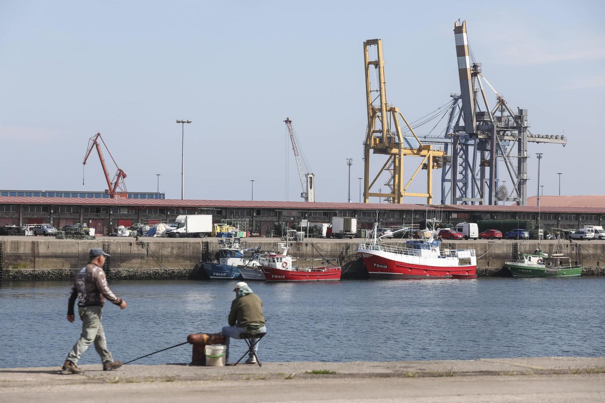 Del pasado al presente: una vista al Oeste de Gijón en imágenes