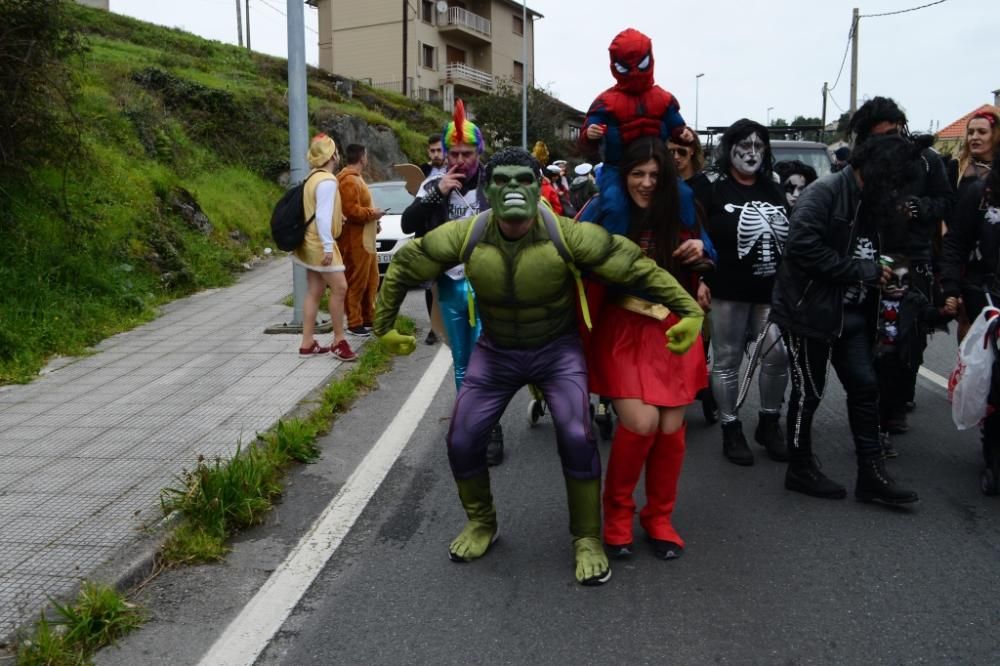 Aldán y Moaña celebran el final del Carnaval. // G. Núñez