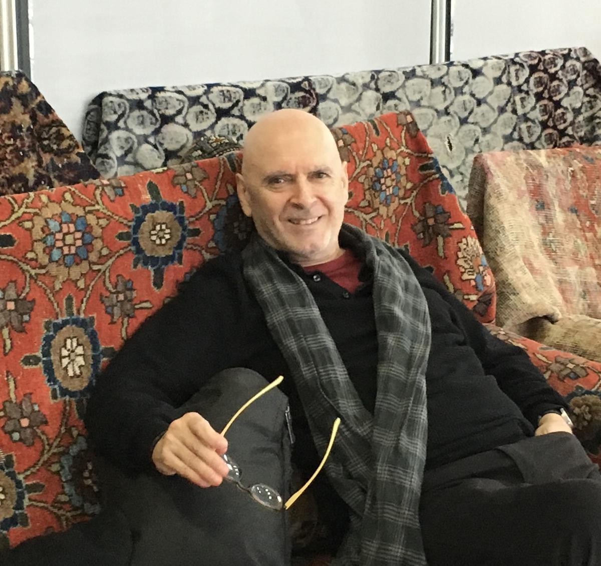 Rafael Campos Lozano publica su primer poemario, 'Inusitaciones'.