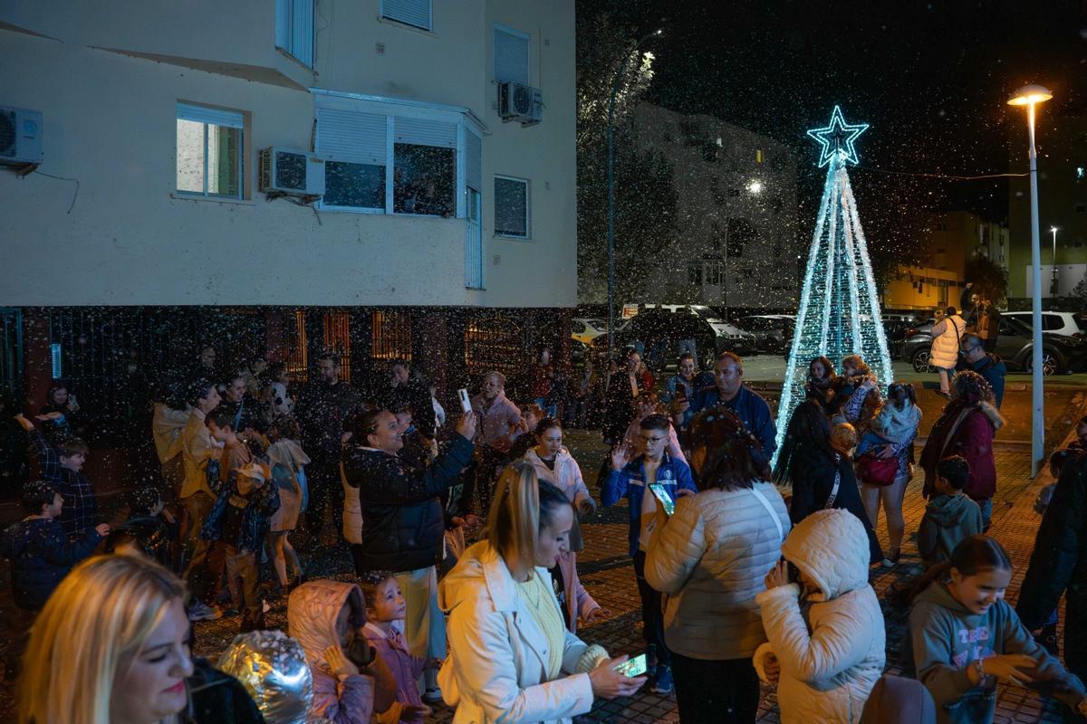 Nueva Ciudad se ilumina por Navidad.