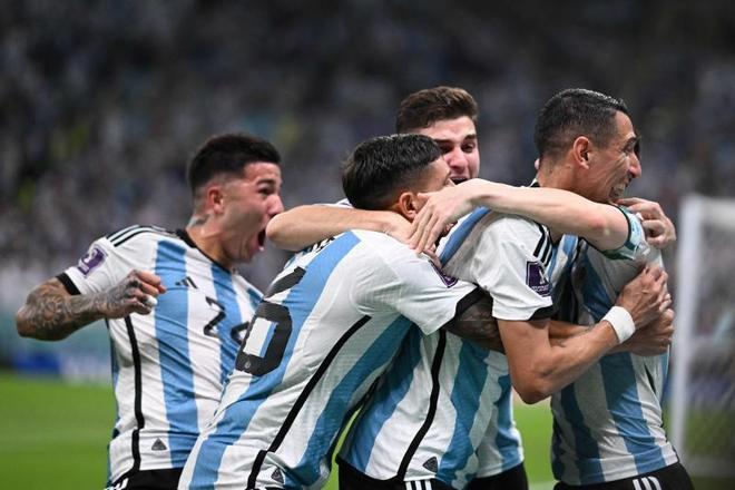 El gol de Messi ante México en el Mundial y la celebración de Argentina