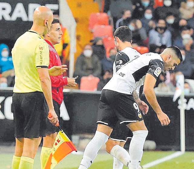 Guedes fue sustituido a la hora de juego en Mestala