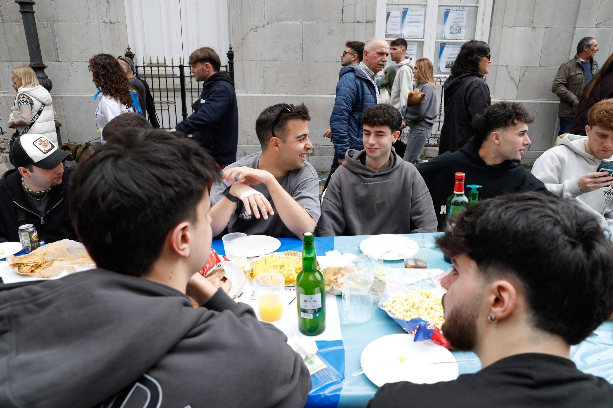 EN IMÁGENES: Avilés desborda con la Comida en la Calle