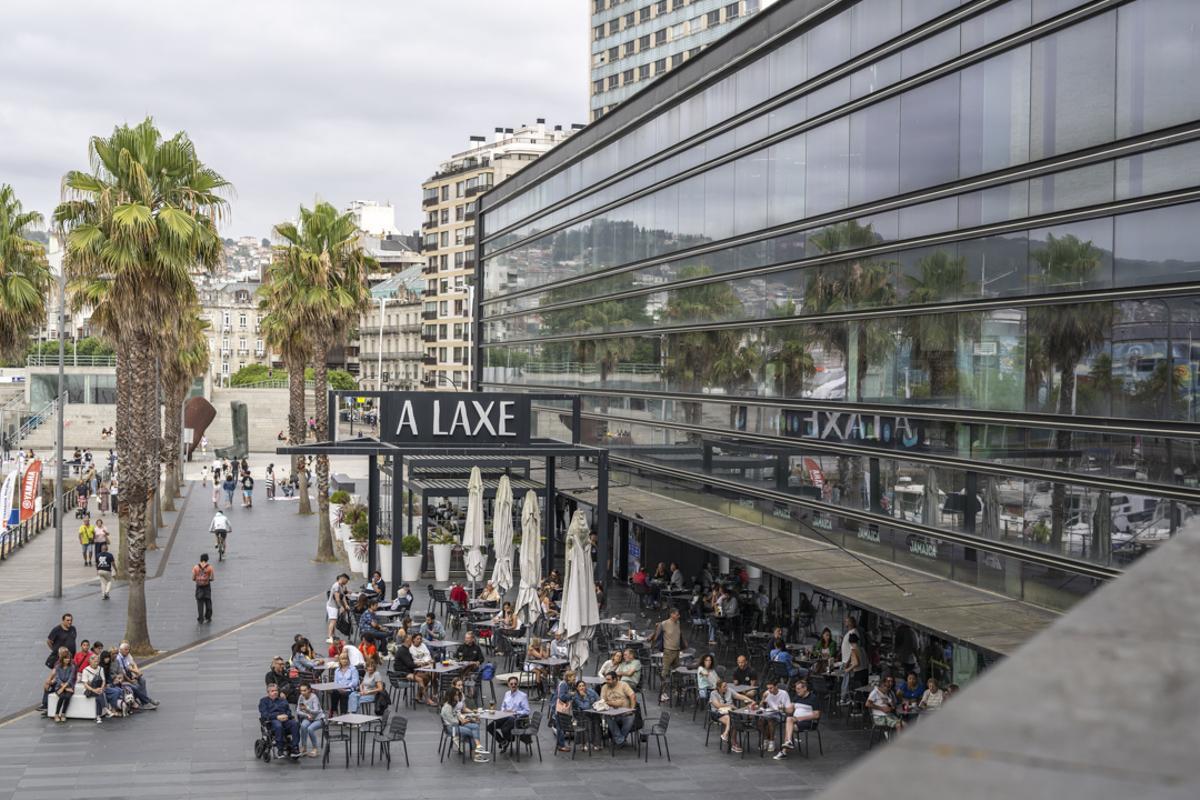 La agresión al adolescente ocurrió en el entorno del centro comercial A Laxe de Vigo.