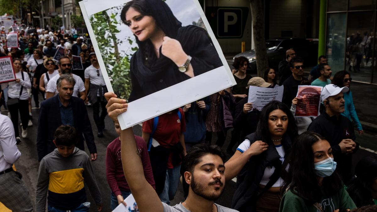 Protestas en Irán tras la muerte de la joven Mahsa Amini. EFE