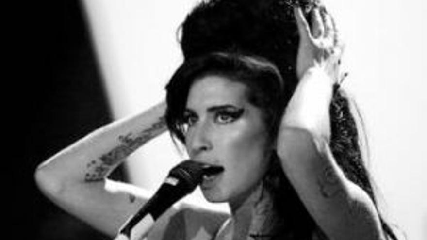 Winehouse se forra con un ´show´ privado