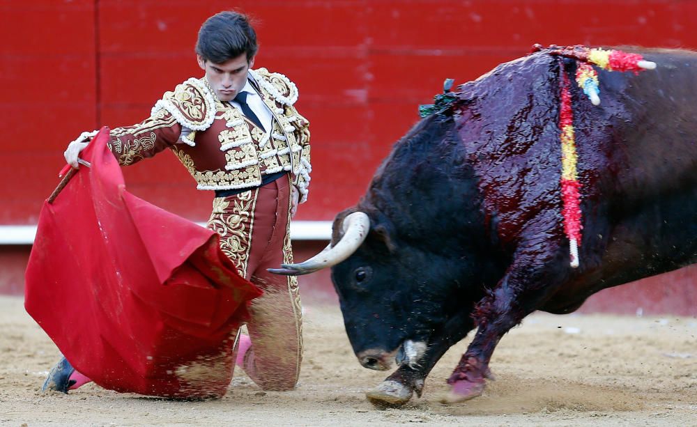 Segunda jornada de la Feria de Fallas