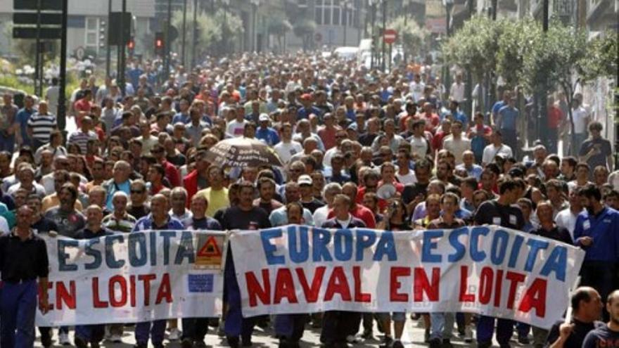 Los trabajadores del sector naval ocupan las calles