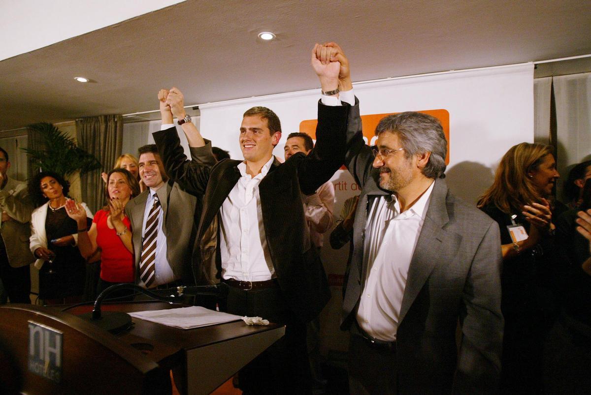 Domingo, Rivera y Robles, la noche de las eleccones del 1 de noviembre del 2006, cuando Ciutadans logró sus primeros tres diputados en el Parlament.