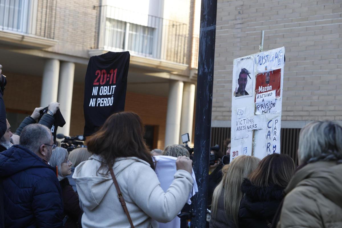 Salomé Pradas llega a los juzgados de Catarroja para el careo entre Jose Manuel Cuenca