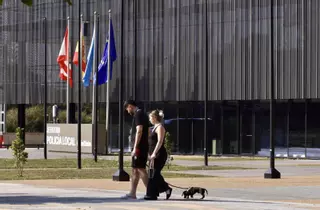 Mudanza de la Policía Local de Gijón: la nueva comisaría iniciará en días el traslado de los agentes